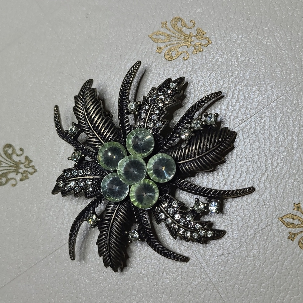 2/$12 New Coconut Tree Palm Brooch Antique Goldtone With  Rhinestones